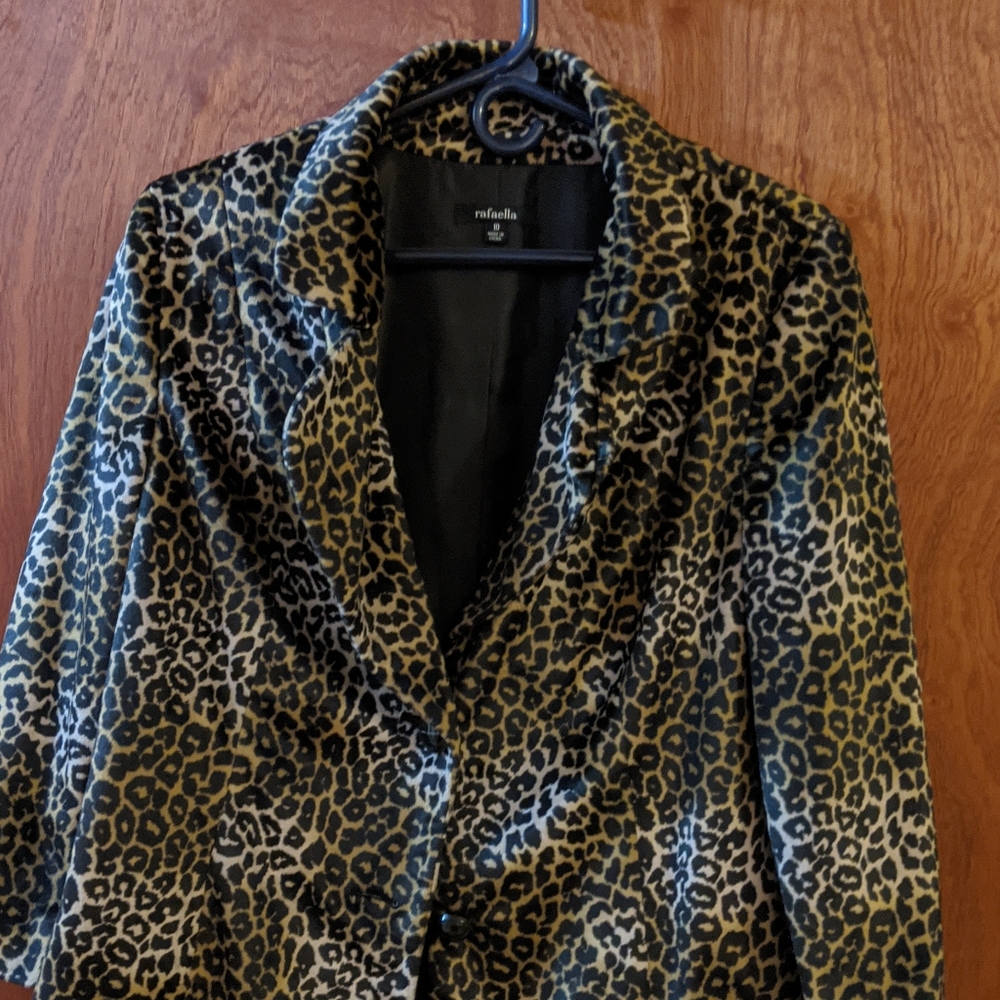 Ladies animal print blazer